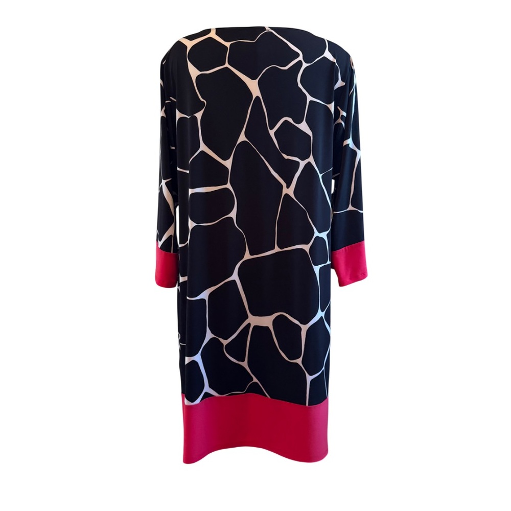 Signature Camryn Black and White Patterned Dress‎ with Pink Accents XL - Picture 3 of 6